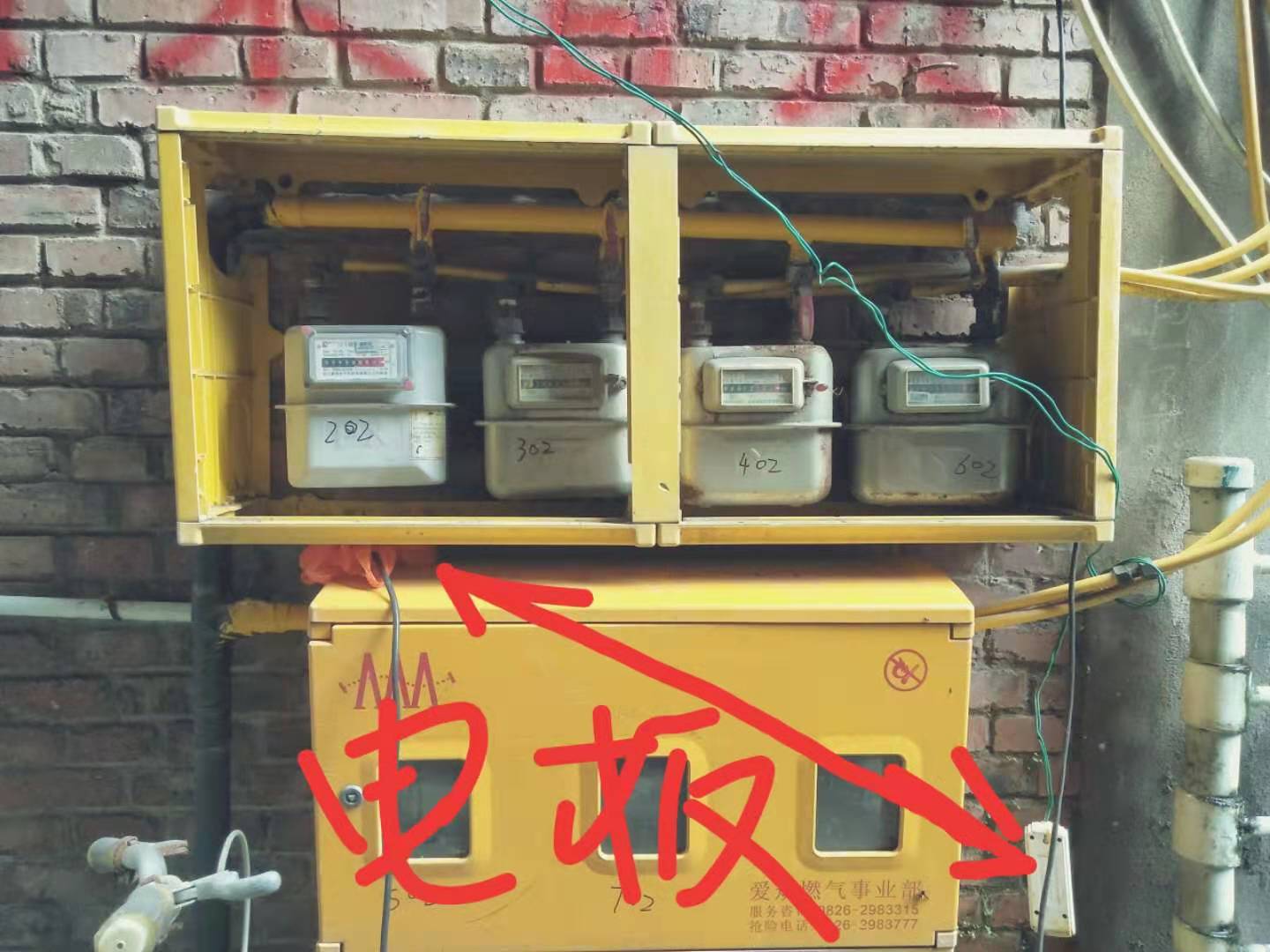 134059yhbg1eb0cbsjs0gc.jpg