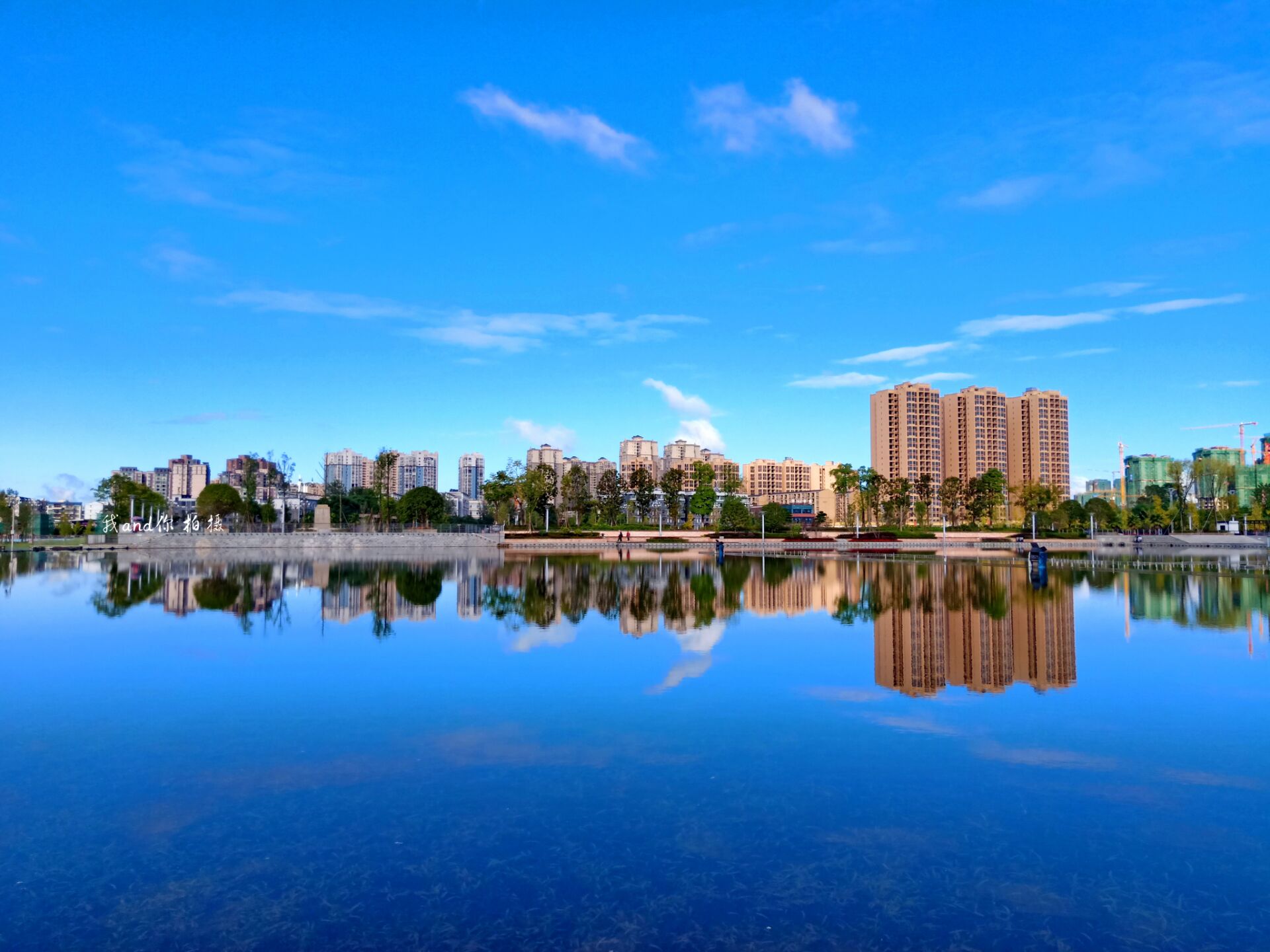 营山水景广场简介图片