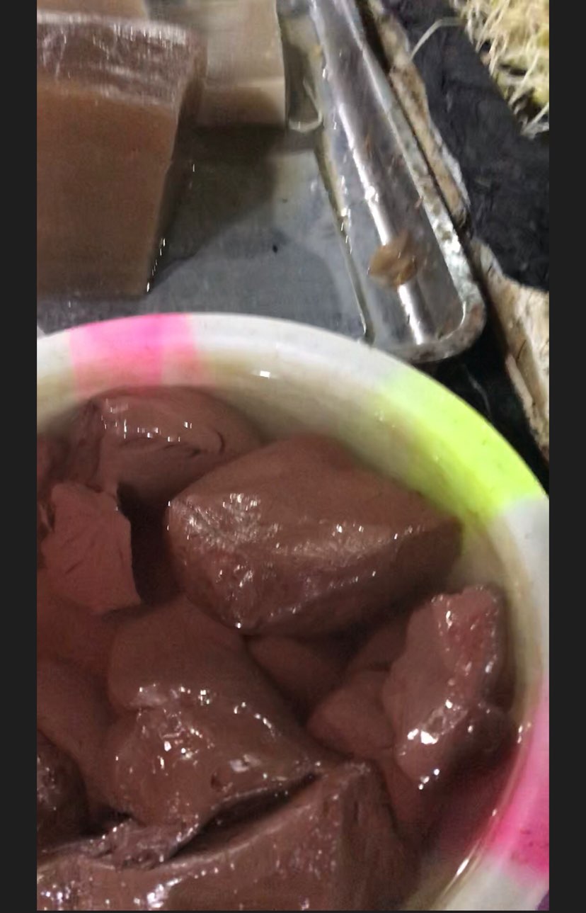 084339iw00eyeewygg3mgm.jpeg