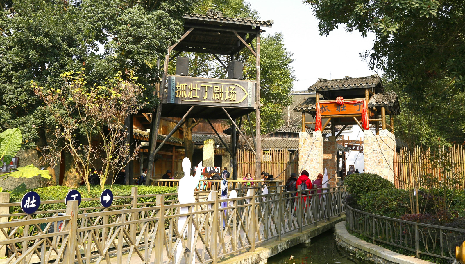 130938dck38covdcrzffuv.jpg