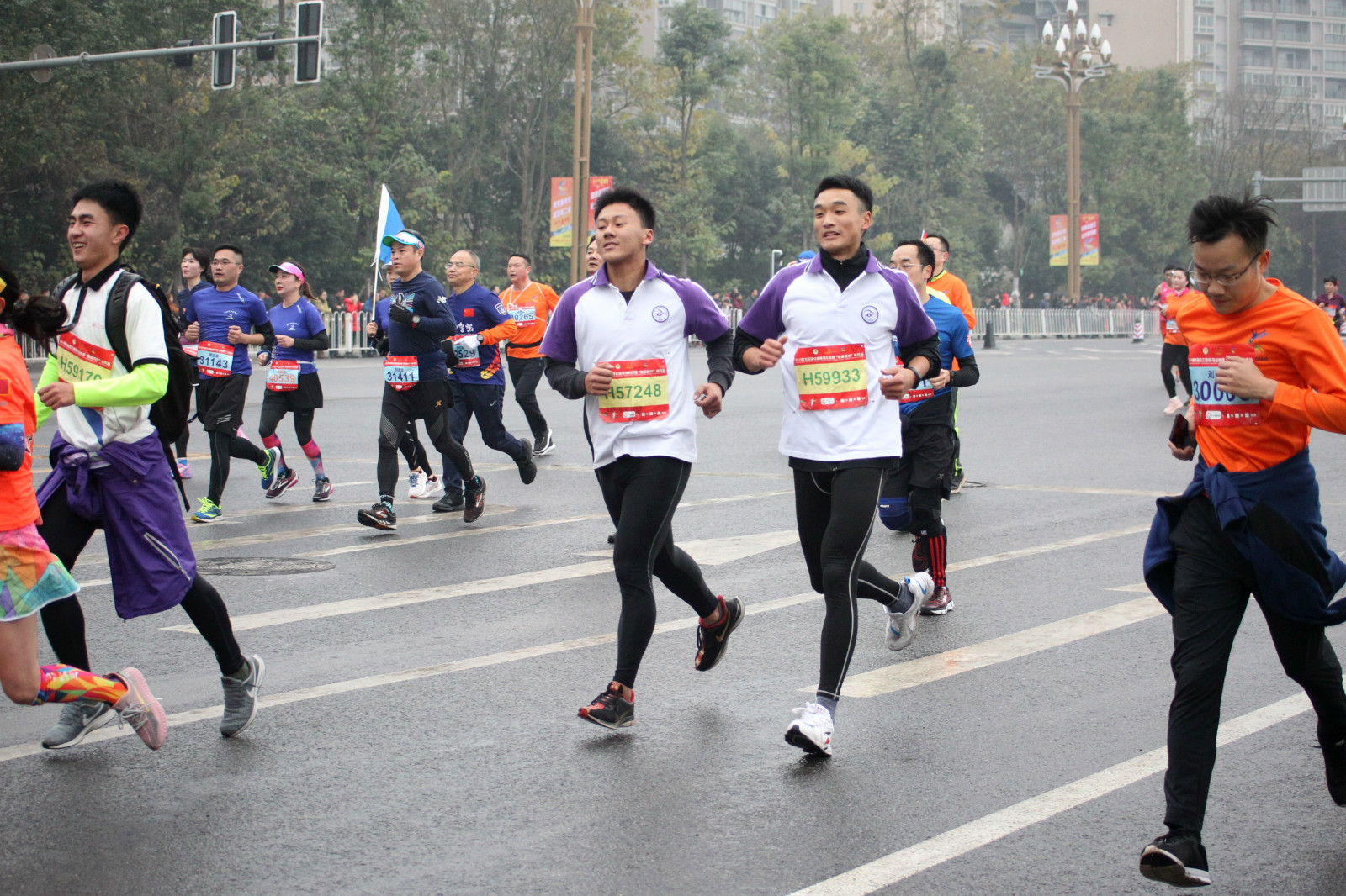 140330fbd4su0k4dauam8l.jpg