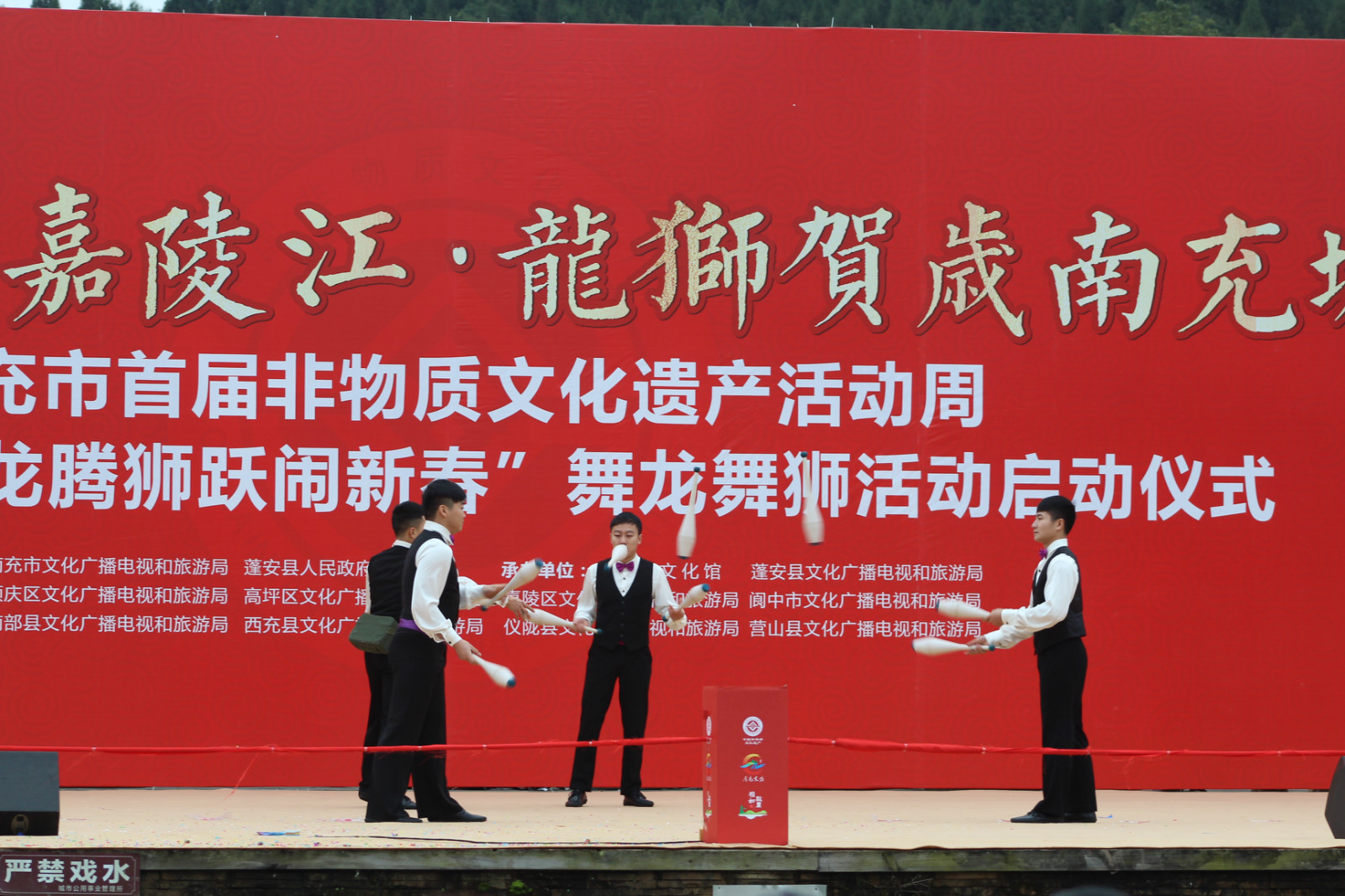 001126qa3gf9m0g0cao3hg.jpg