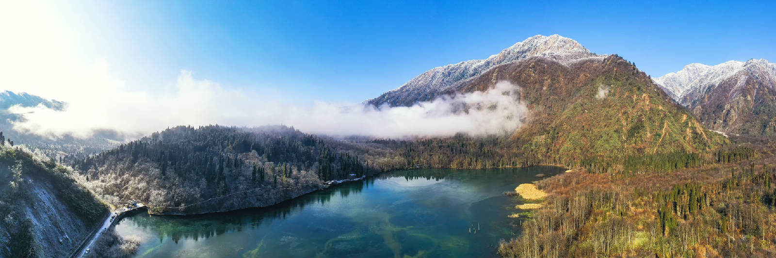 成都龙泉山天池风景区图片