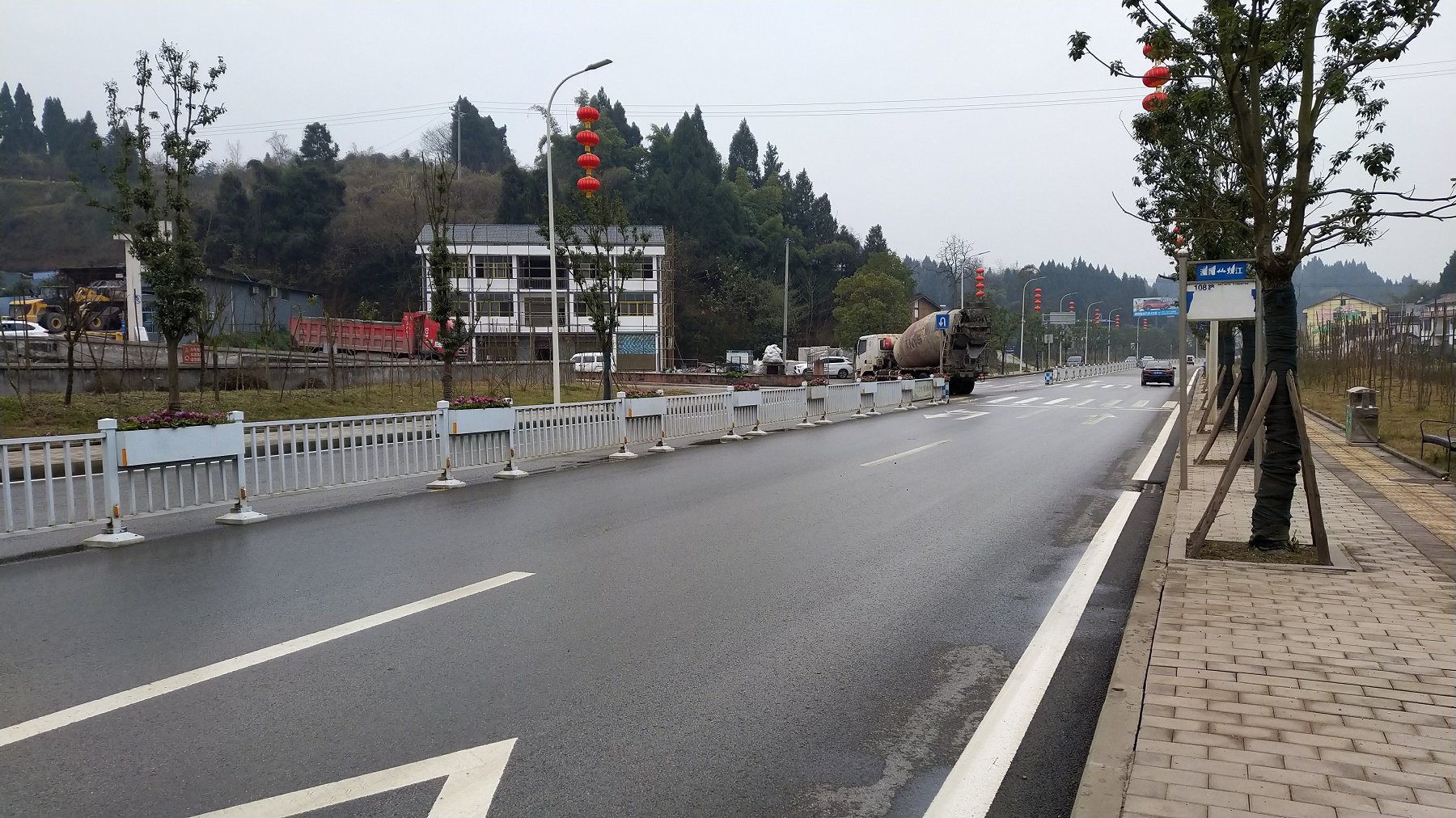 P00115-101717.jpg