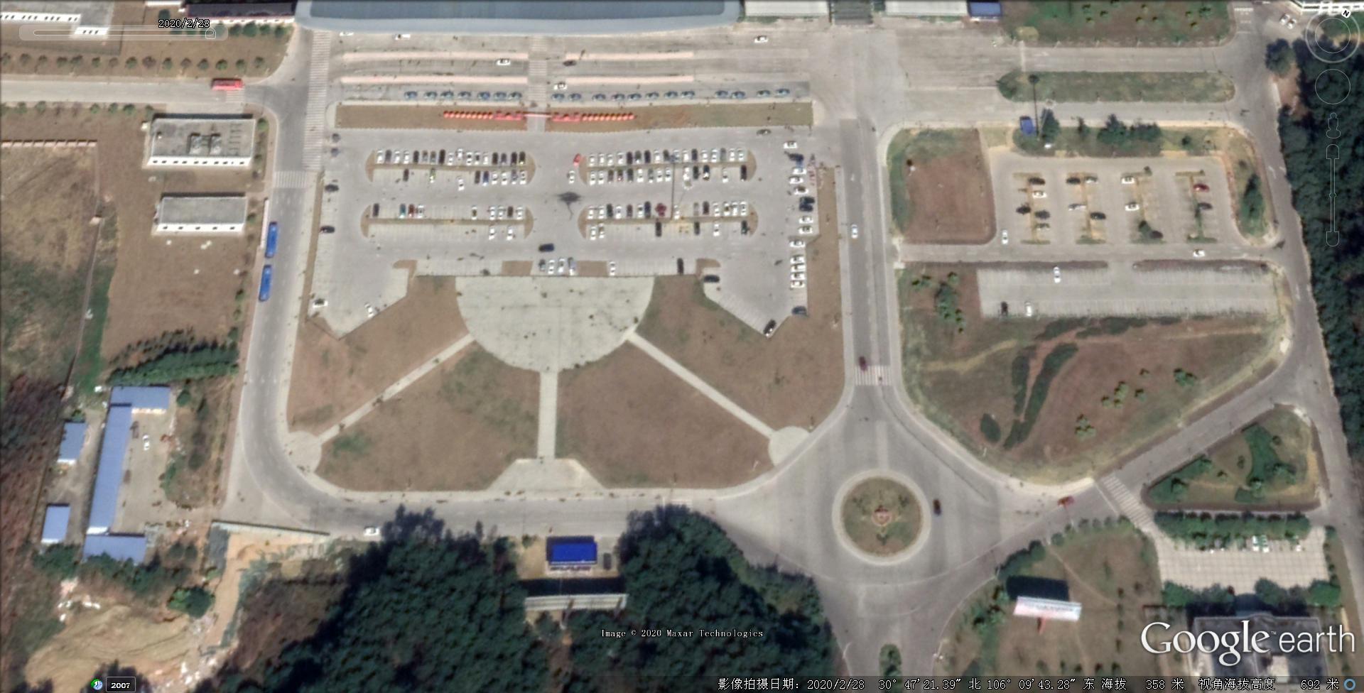 2020卫星图上俯瞰南充高坪机场新航站楼-南充论坛-麻辣社区