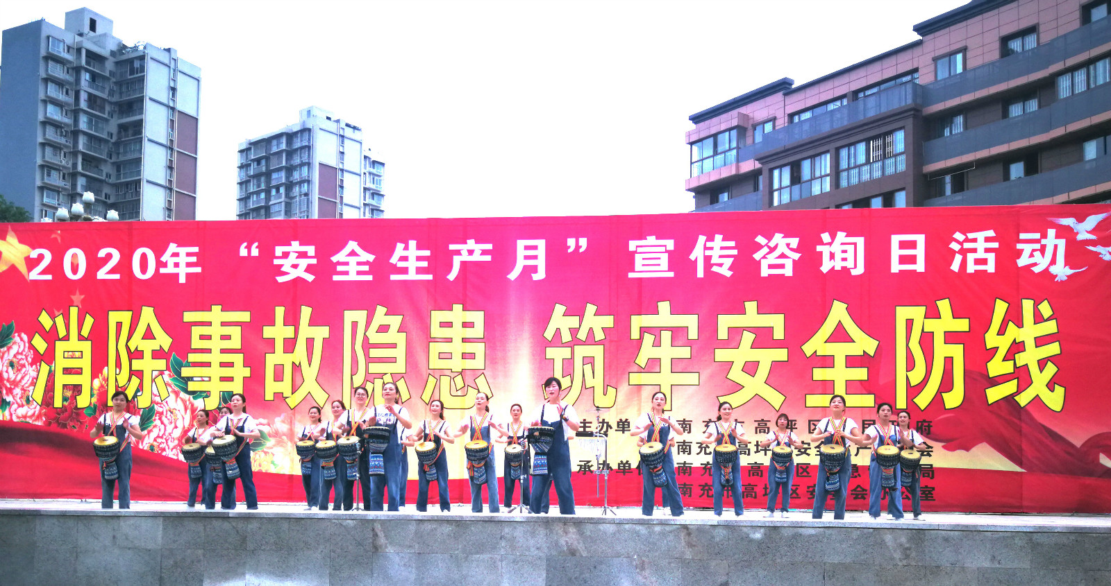 121955bccmofv77ufcxf0m.jpg