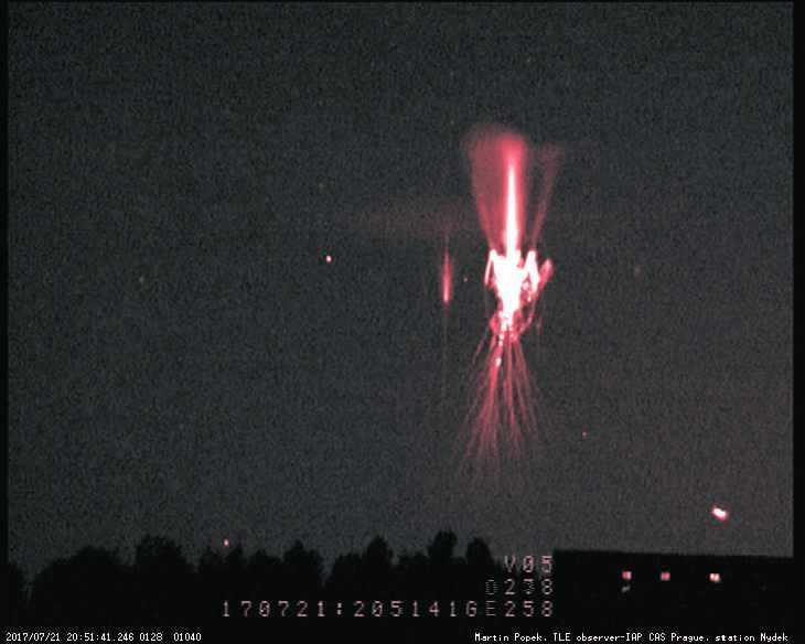 red_sprites_over_Austria.jpg