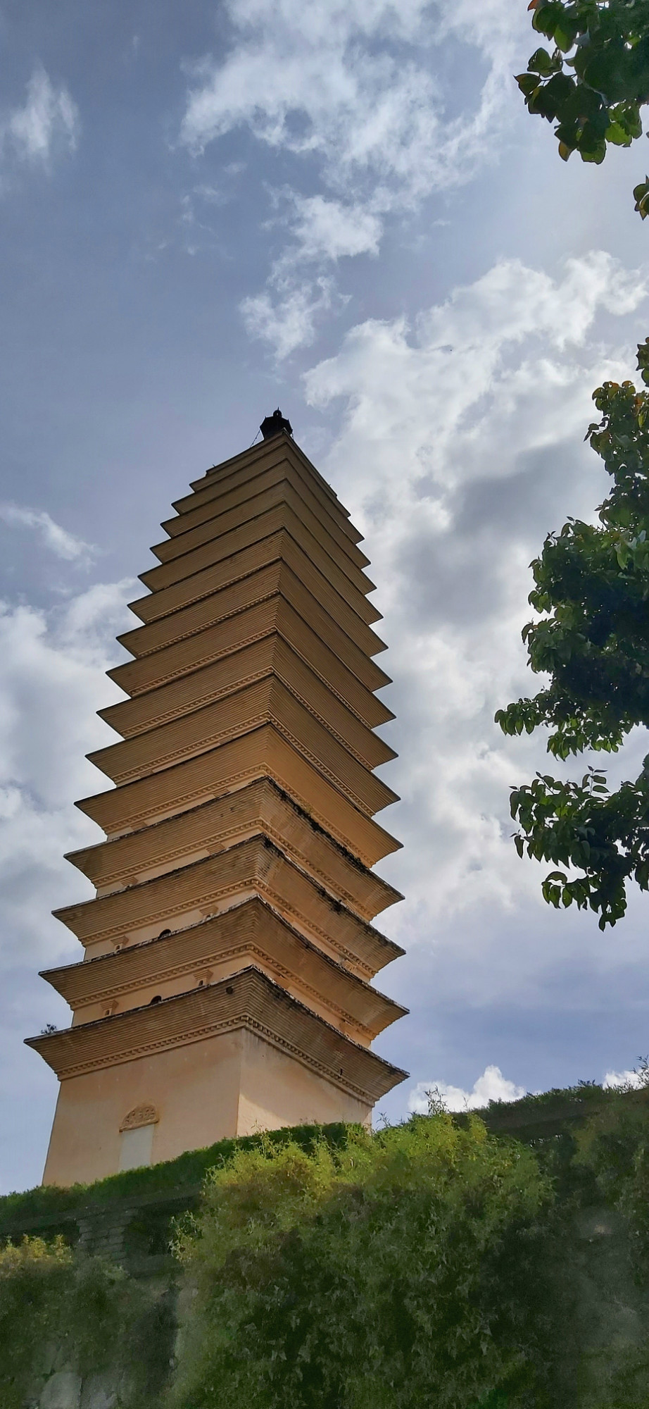 大理崇圣寺三塔