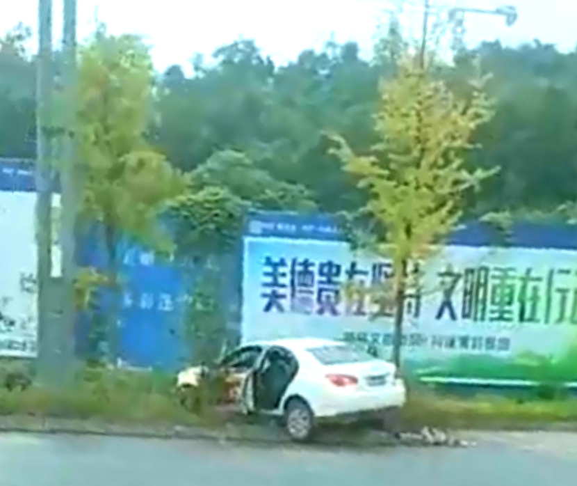 051948simyi74y97k848me.jpg
