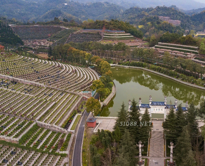 雅安卧佛山事件:雅安名山卧佛山公墓,卧佛山公墓地宫福位,成都市卧佛