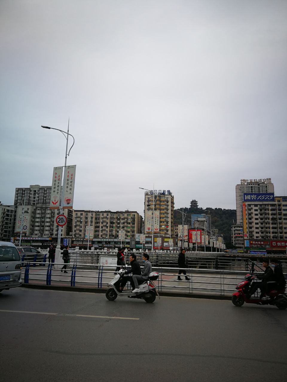 front2_0_Flp5wKTMj8D81eJ6VVxcf7u2H8hg.1608367532.jpg