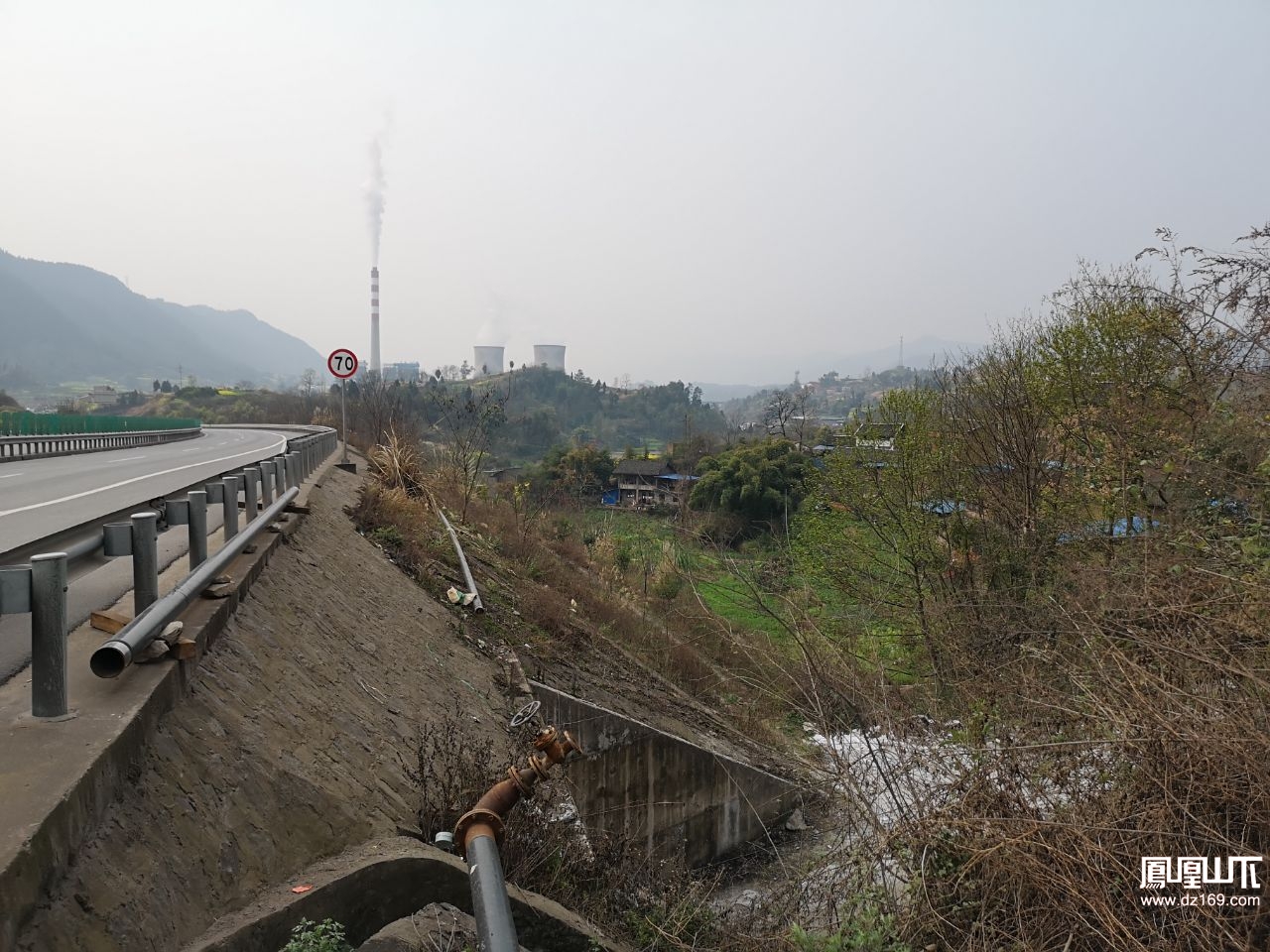 125713vmzzhj7k8hkg650m.jpg