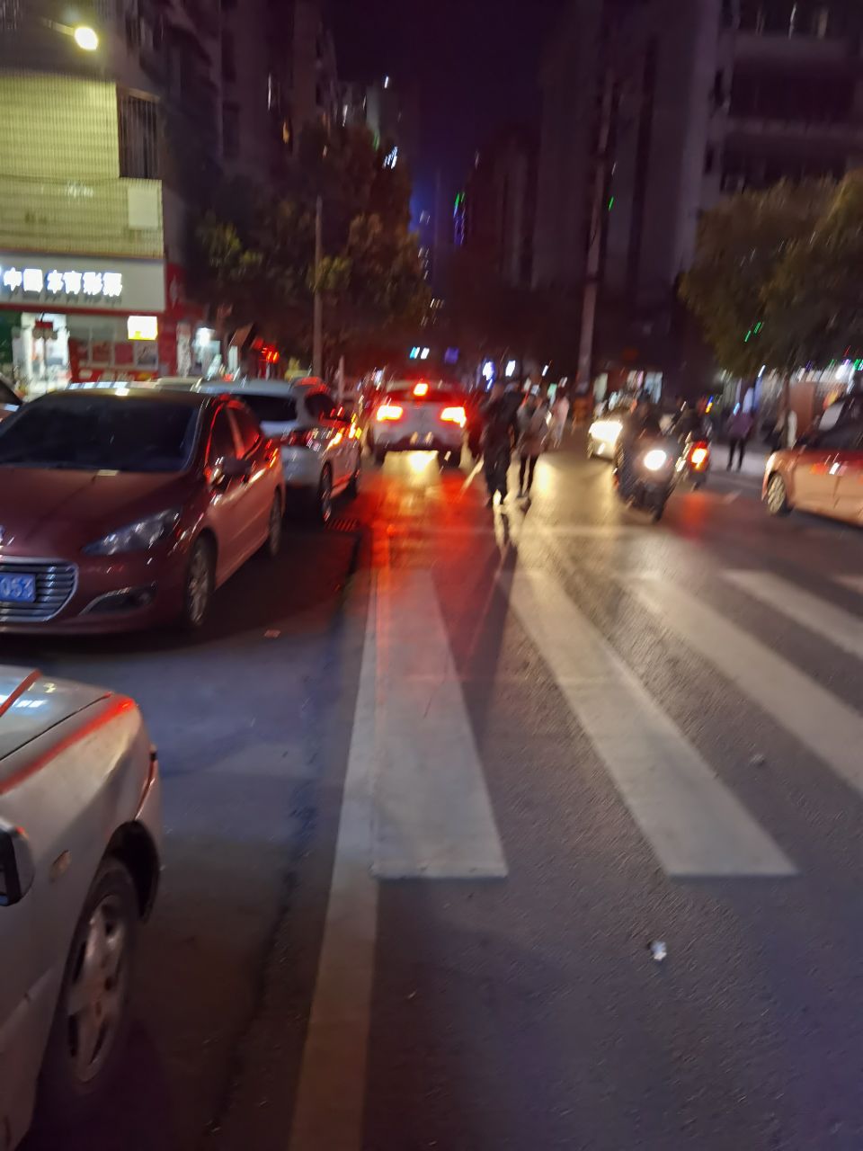 front2_0_FvpngmZoAcHBI82Po9wEy8yAXdPT.1615018136.jpg