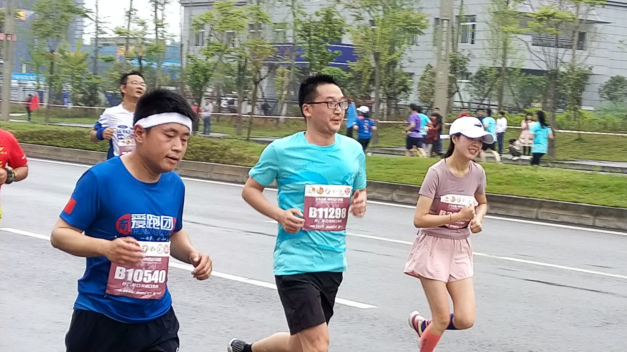 P10411-090054.jpg