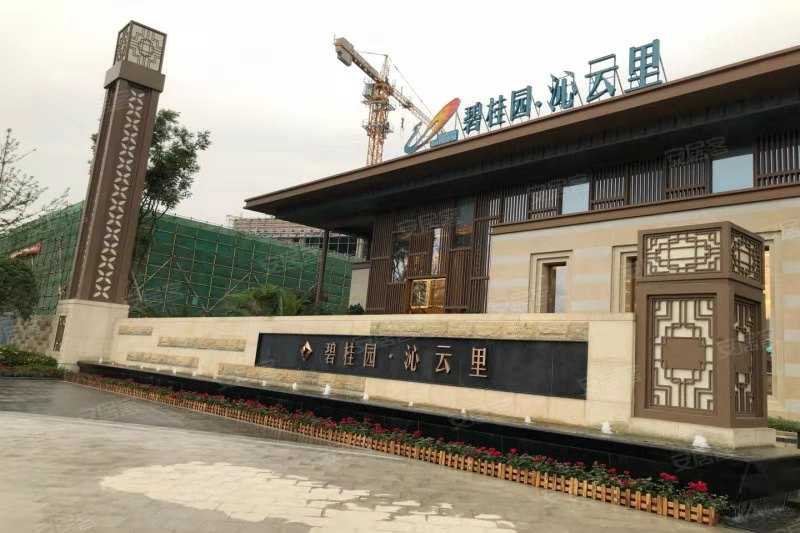 ����ʱ��¥��