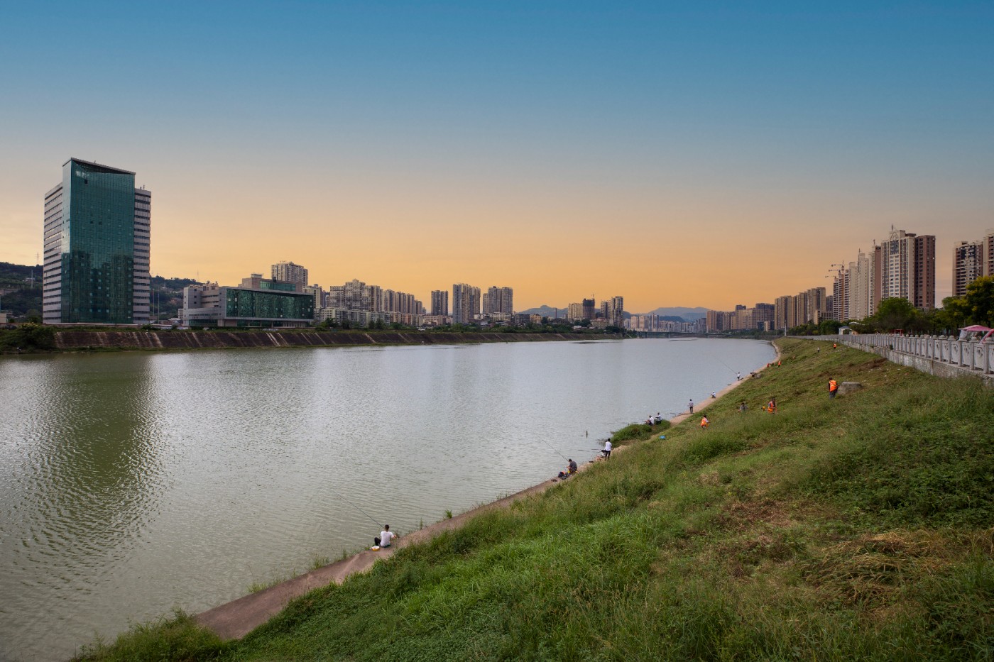 巴河-巴中论坛-麻辣社区