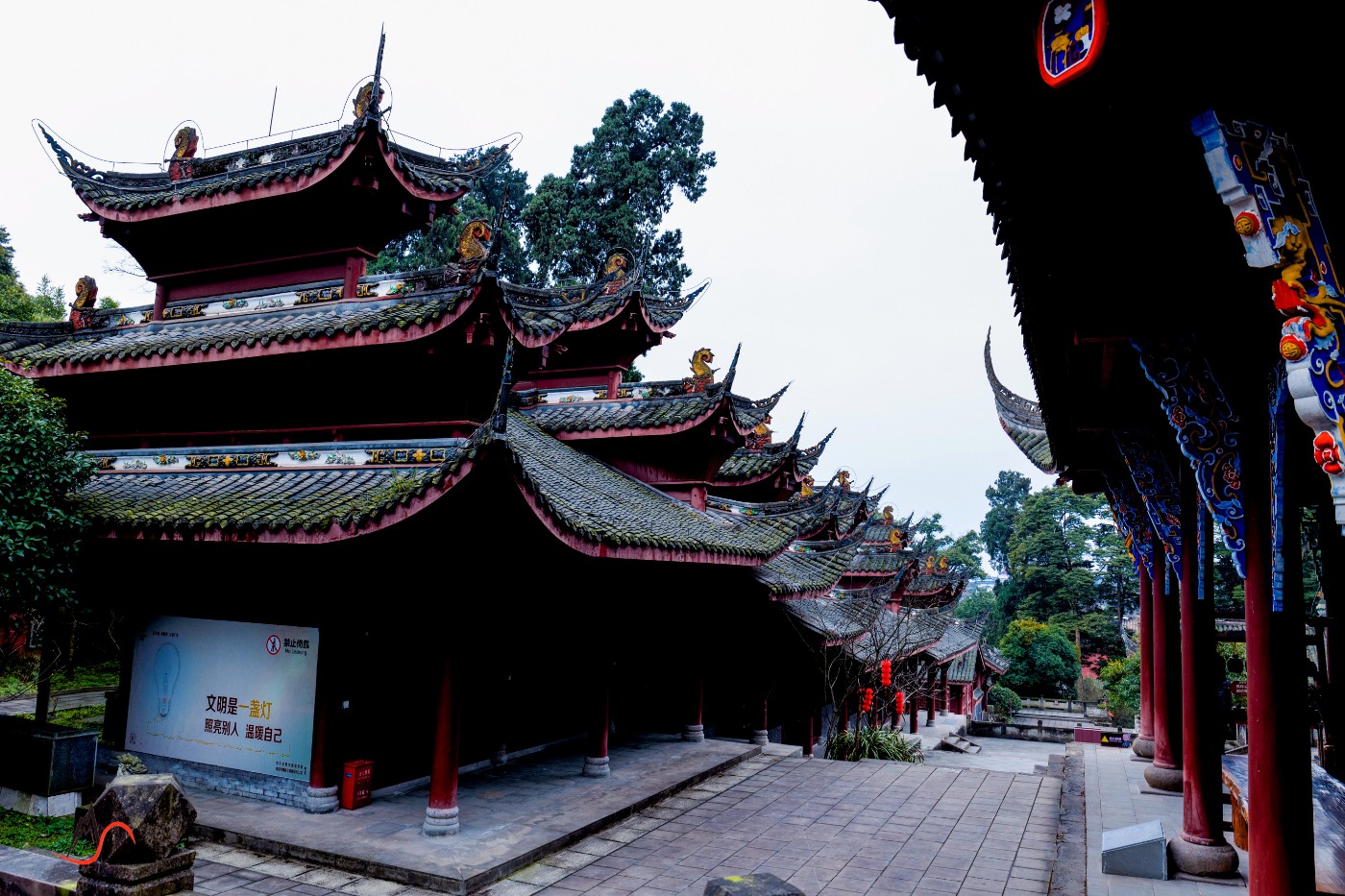 成都都江堰寺庙图片
