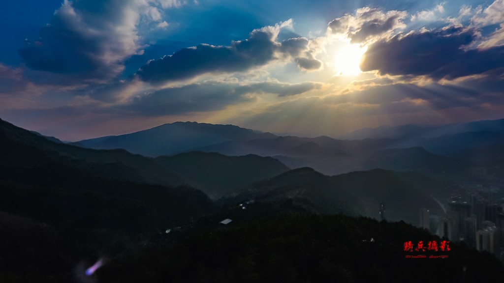 红塔山风景图片