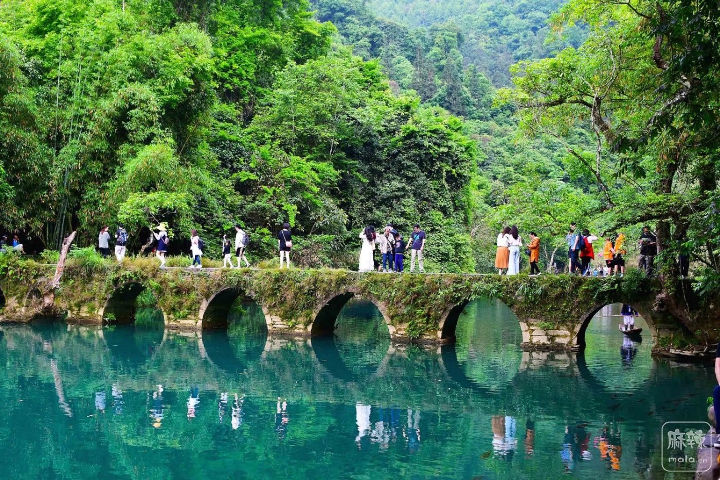 荔波小七孔铜鼓桥图片