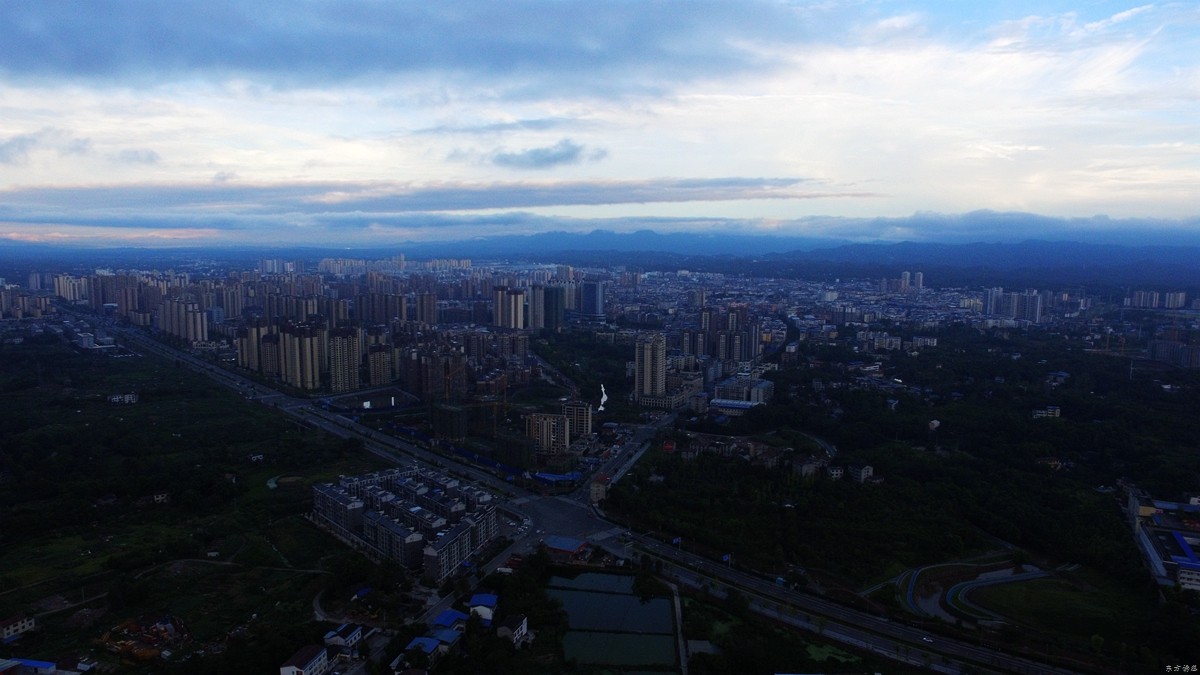 Ӫɽ羰075.jpg