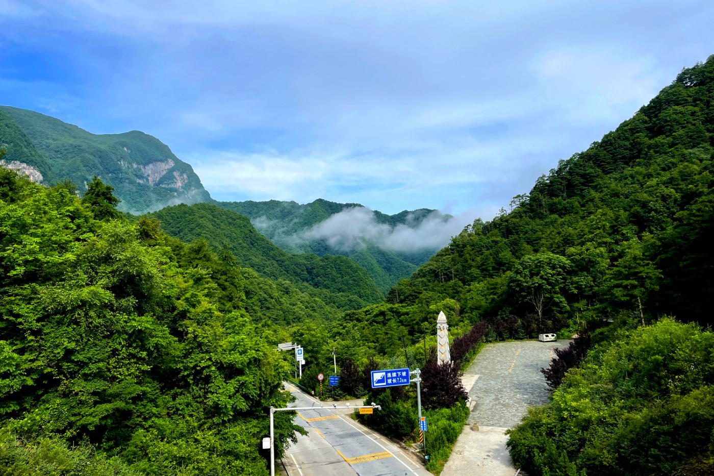 国道316,路过柴关岭-走遍四川-麻辣社区