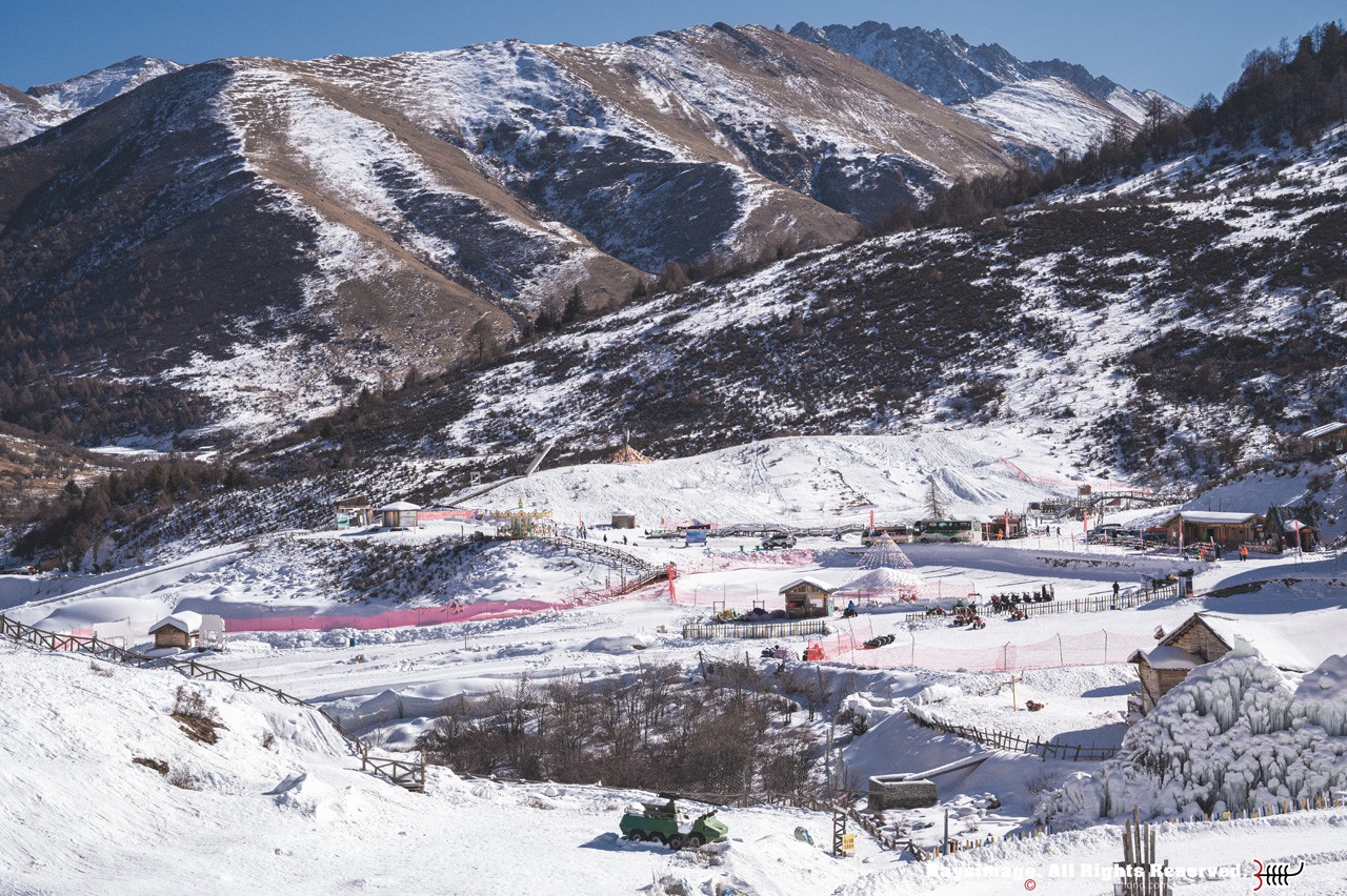 鹧鸪山冰雪世界图片