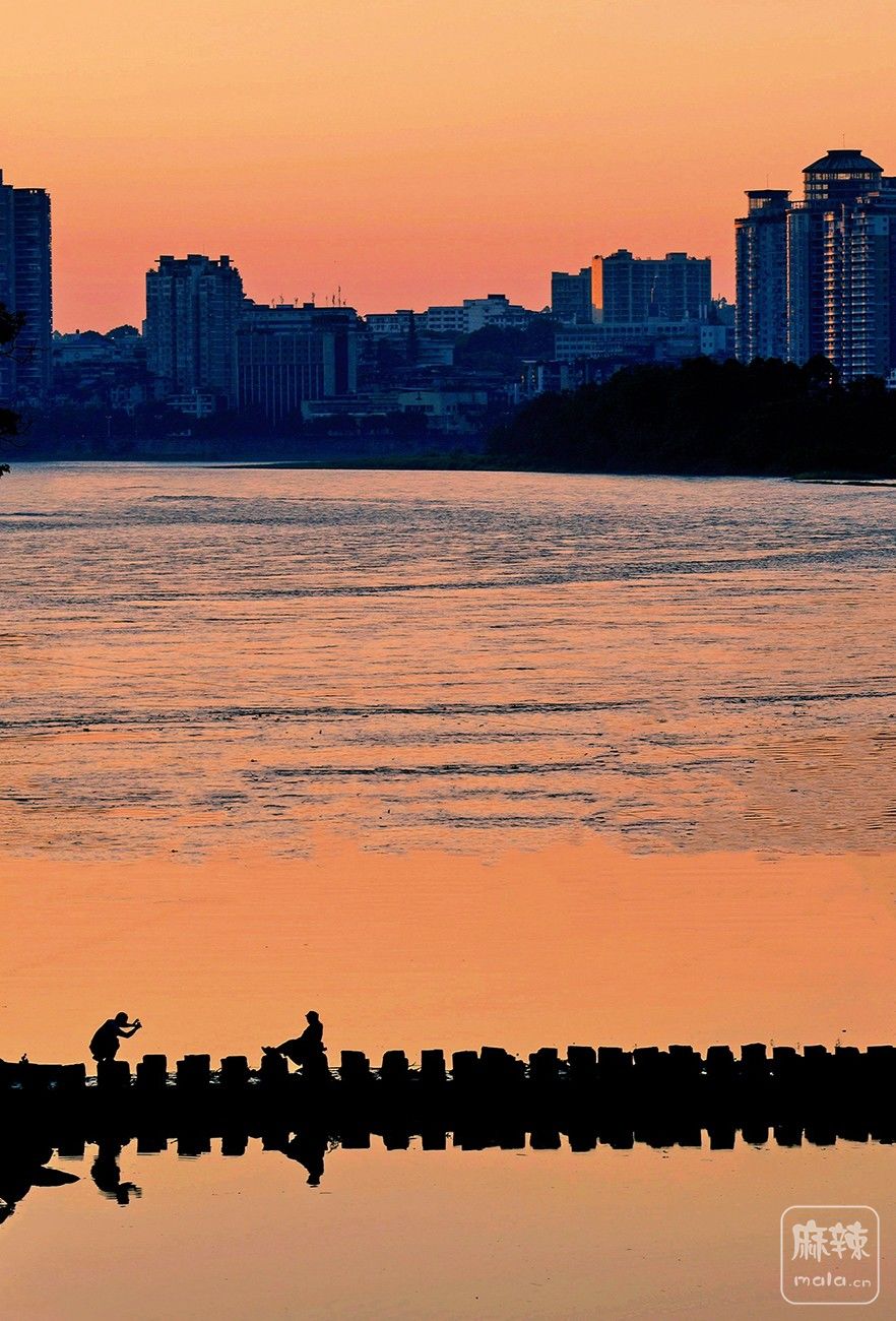 《日升日落》 一组暖色调