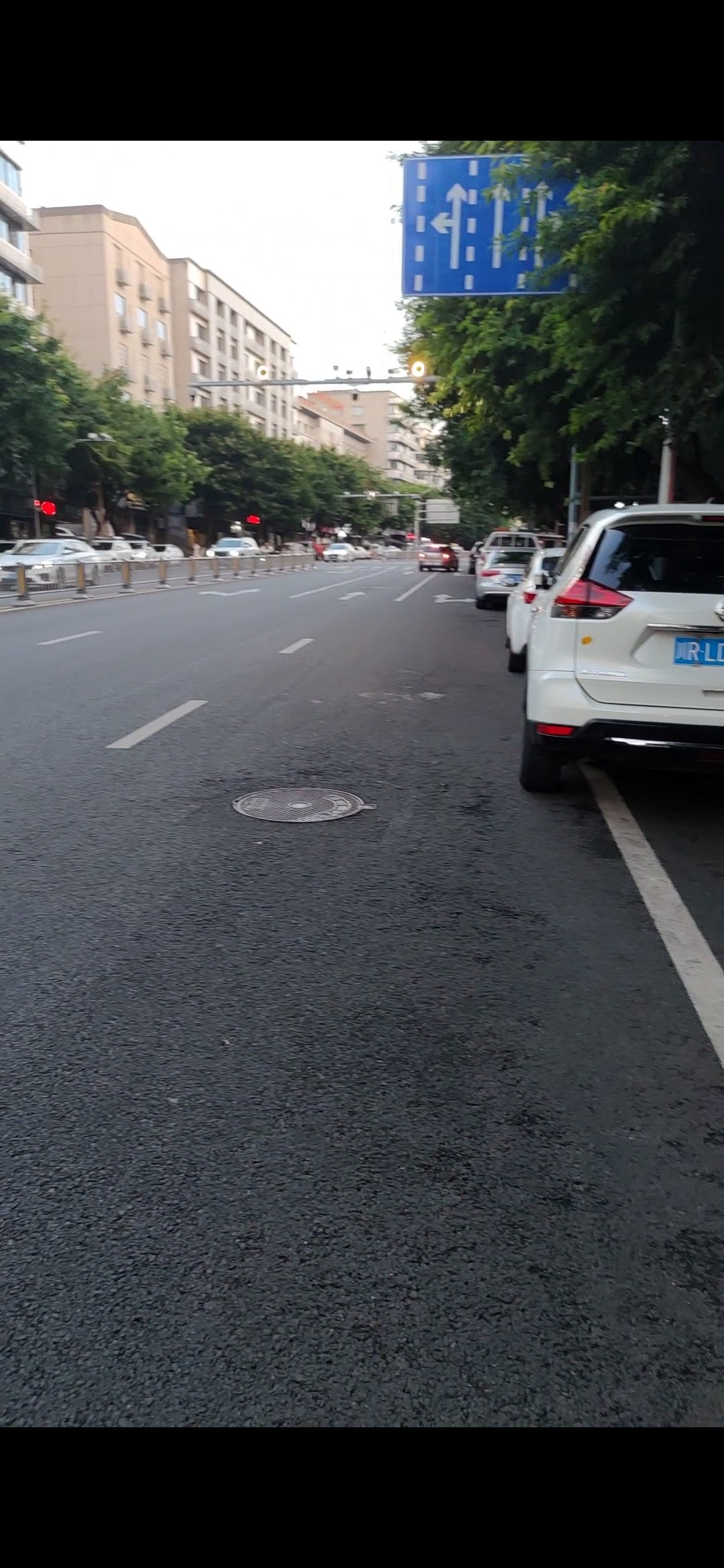 Screenshot_2023-08-08-19-50-10-860_com.miui.video.jpg