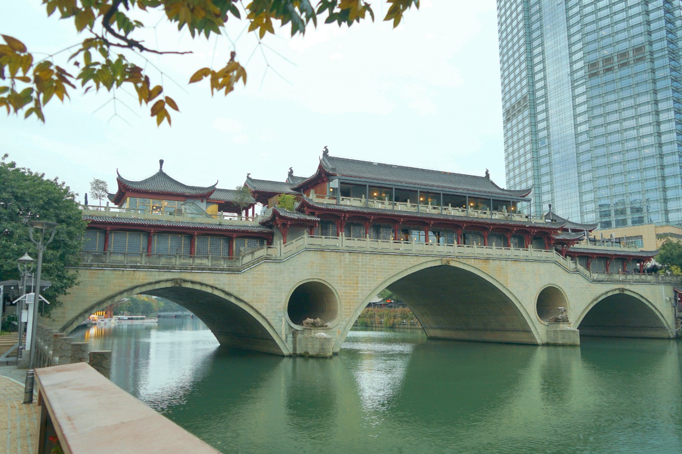 DSC00062_.jpg