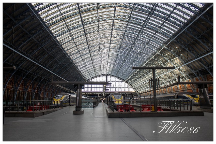 St Pancras  3.jpg