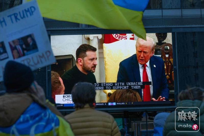 US-RALLY-HELD-IN-SUPPORT-OF-UKRAINE-IN-CHICAGO-002315_0.jpg