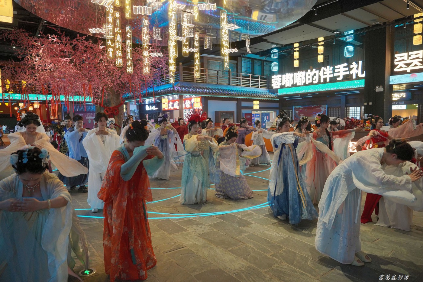 DSC08544_.jpg