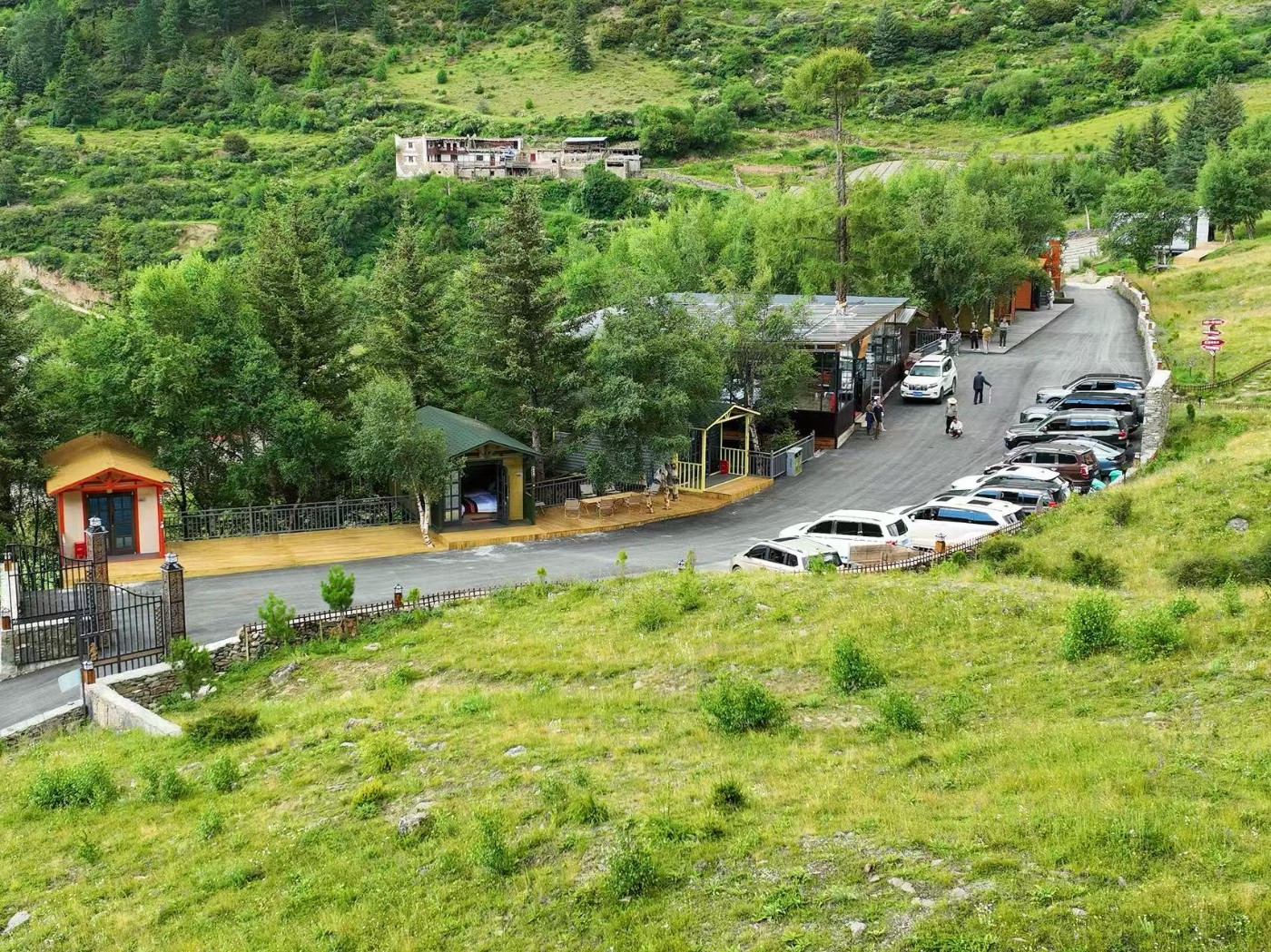 ���⴩��Ȼ���ƺ