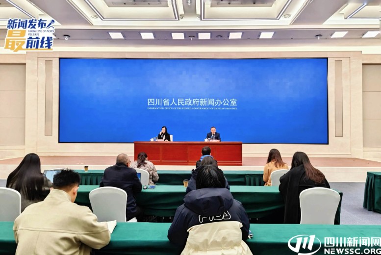 �������¡���ҵ���¡�����Ծ�� �ӡ������걨�����Ĵ���չ�������н���