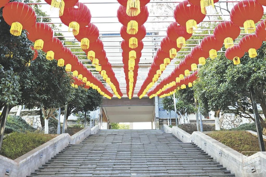 64a611f6-d6c2-43a3-ac08-2ebefae748c0.tif.2