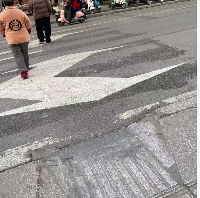 ������Ȼϰ�ߴ���·��