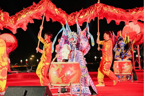 ��Ծ�³�ӭ���� �츮֮�ܾ�����380.png