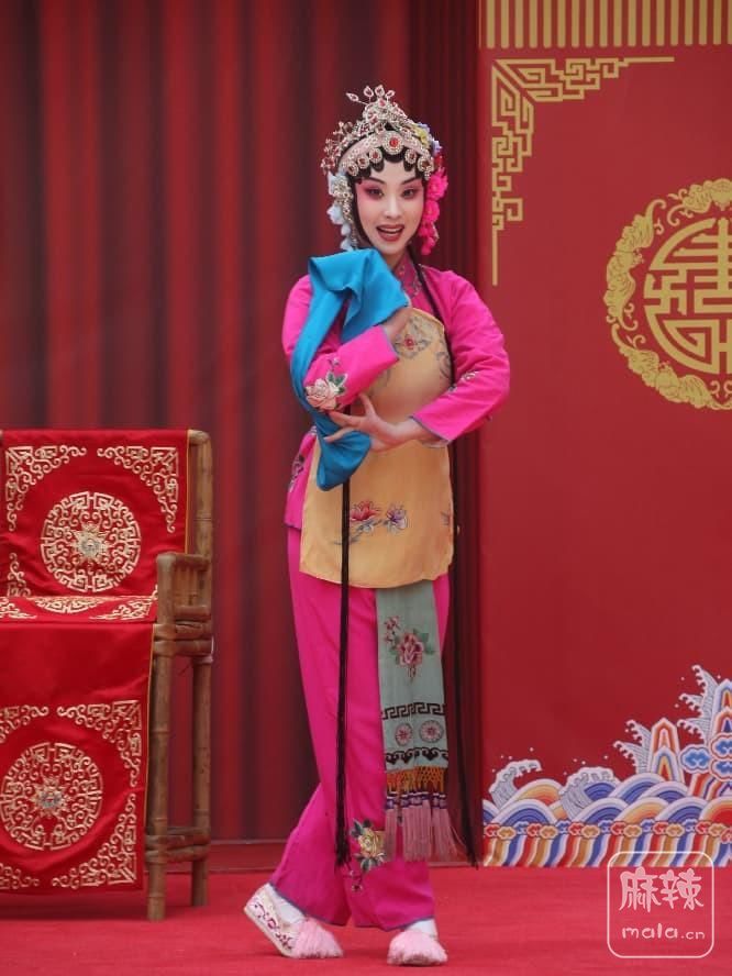 a08b87d6277f9e2f7834048c38e0ac35b999f316.jpeg@f_auto