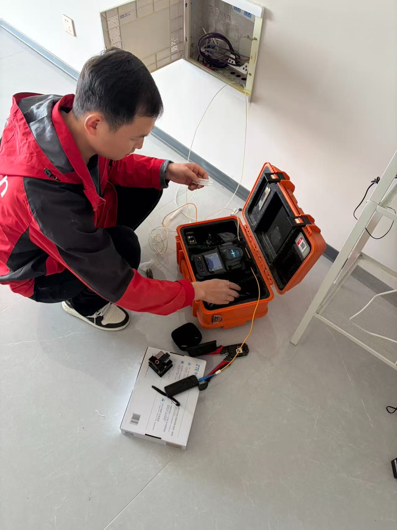 ʦ���ֳ����