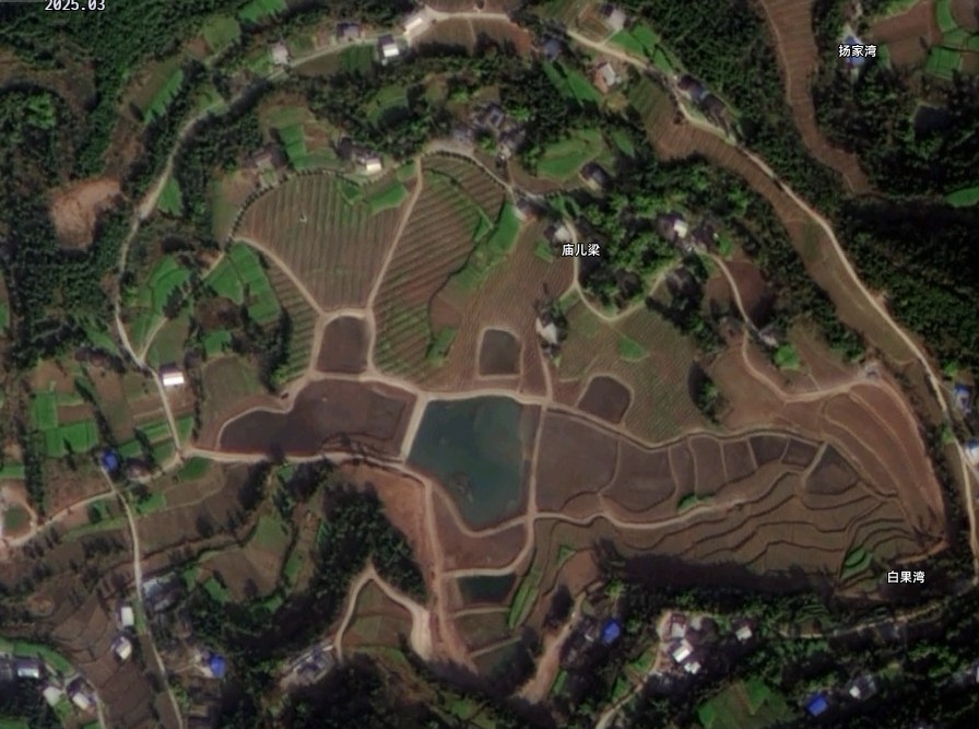  �߱�׼ũ��ǰ����ͼ