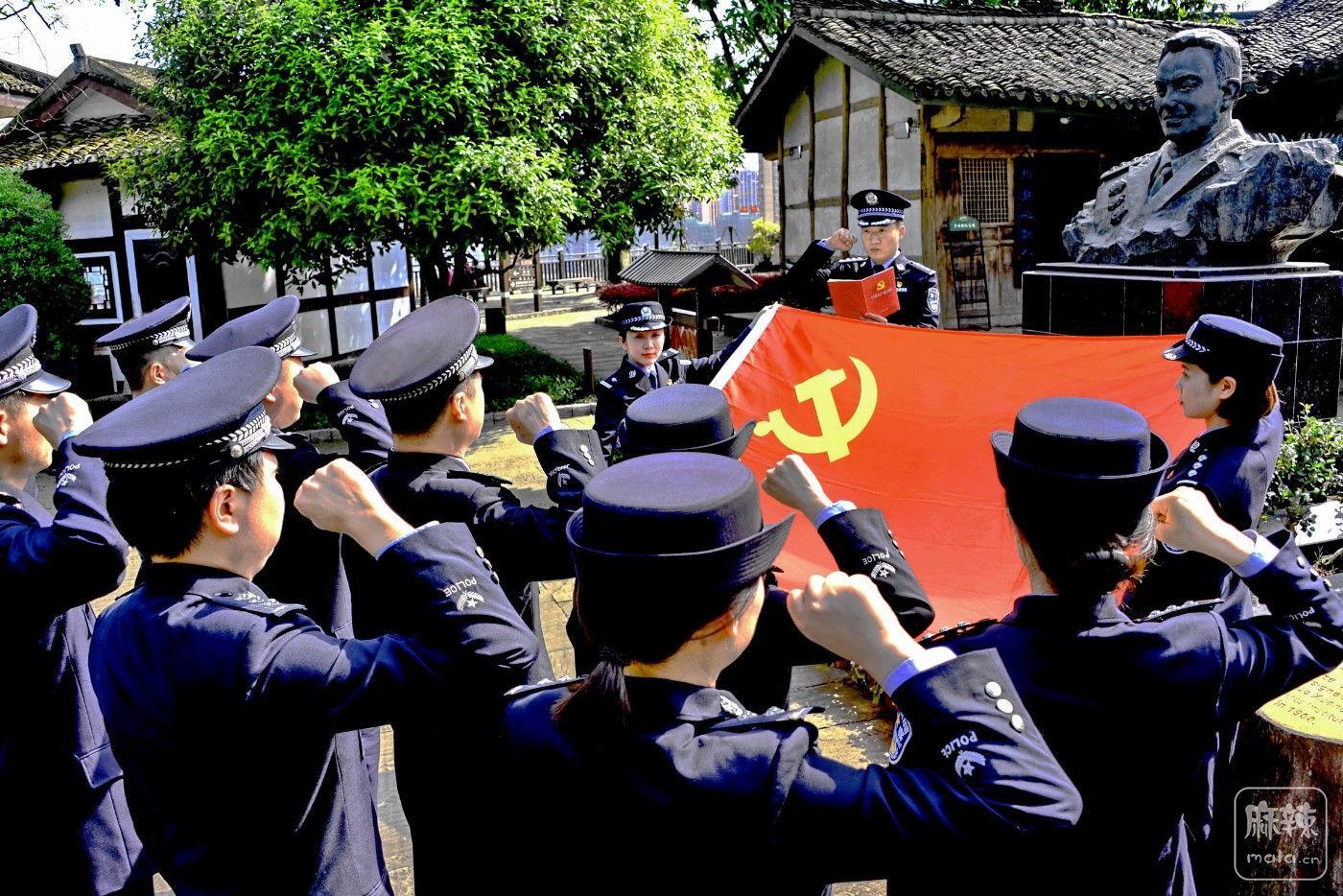 ����ɫӰ�񡿡��̳й��ٴ�ͳ �����ҳ���ʿ��_4521.JPG