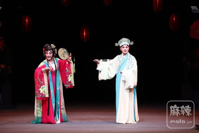 ���ٺ���֯���壬���崨��Я�ֹ���չ���