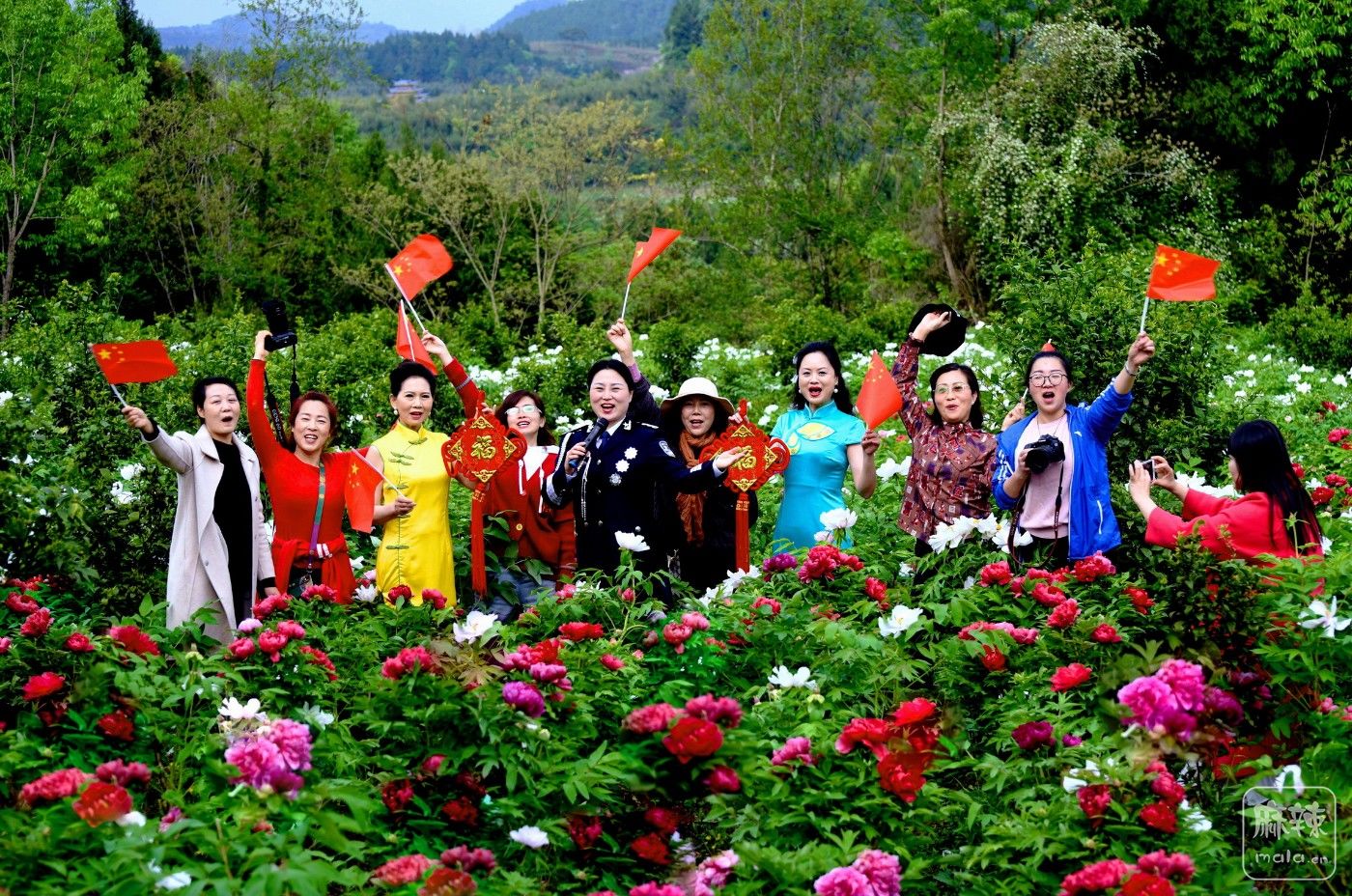 ����ɫӰ�񡿡����к�ɫ�Ļ� �ٽ�������ˡ�_9532.JPG