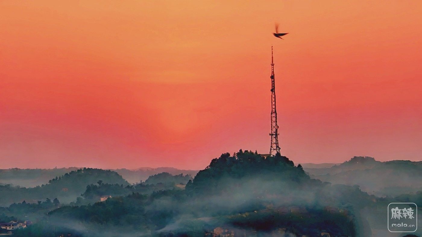 Զɽ���� ������ɽ��ϼȾ��ɫ�������ӹ����⣬��һ������������¡�.jpg