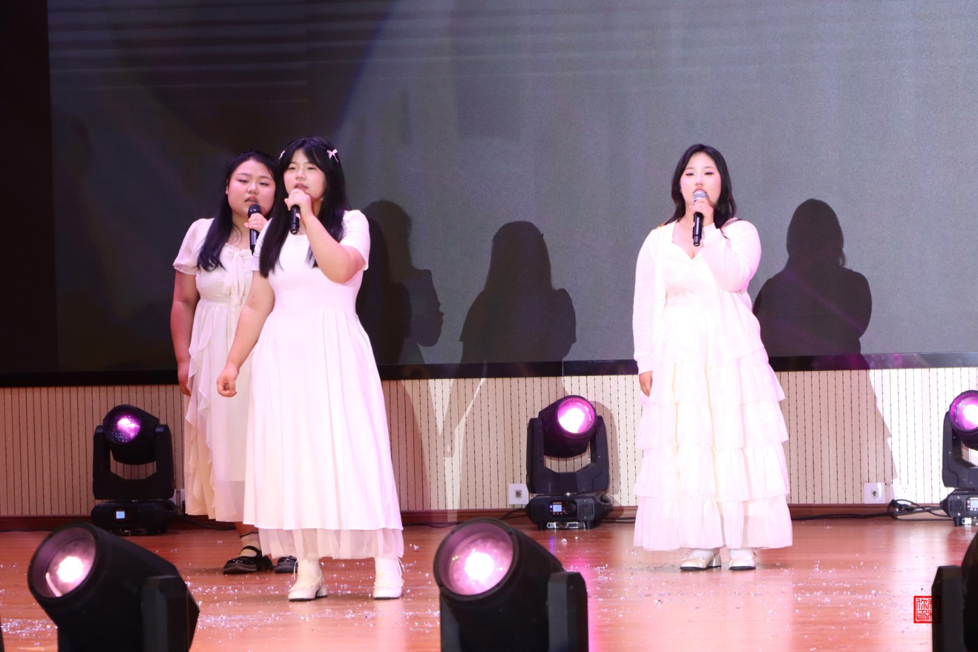 0IMG_1004.jpg