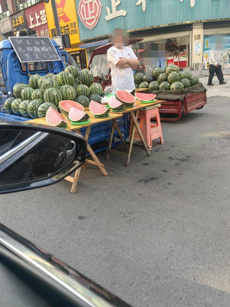 182402axqobxb82zobboh8_副本.jpg