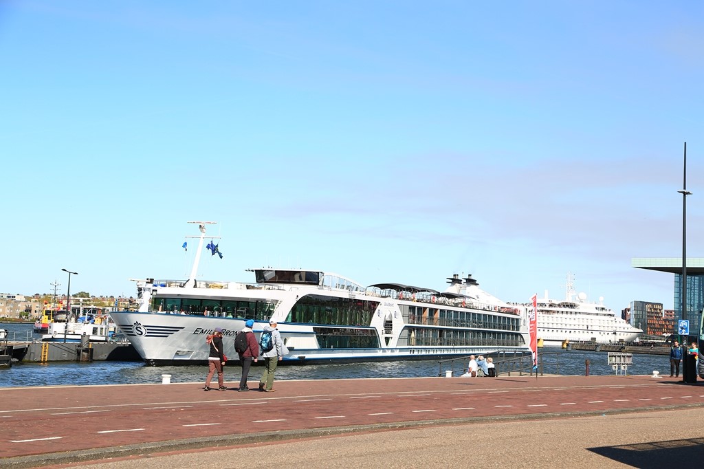 L_JY8890.JPG