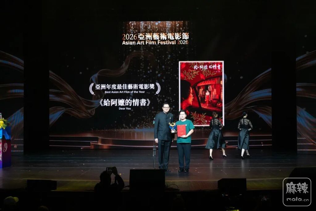 a117f1ef93b24344a53cc7e0653d072e~tplv-tt-origin-web:gif.jpeg