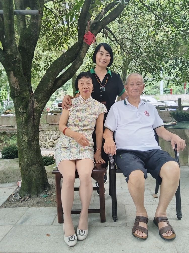 20260807173233front2_0_7762636_FqCwOJHEp_J4omacruAFVy4yzHVr.jpg