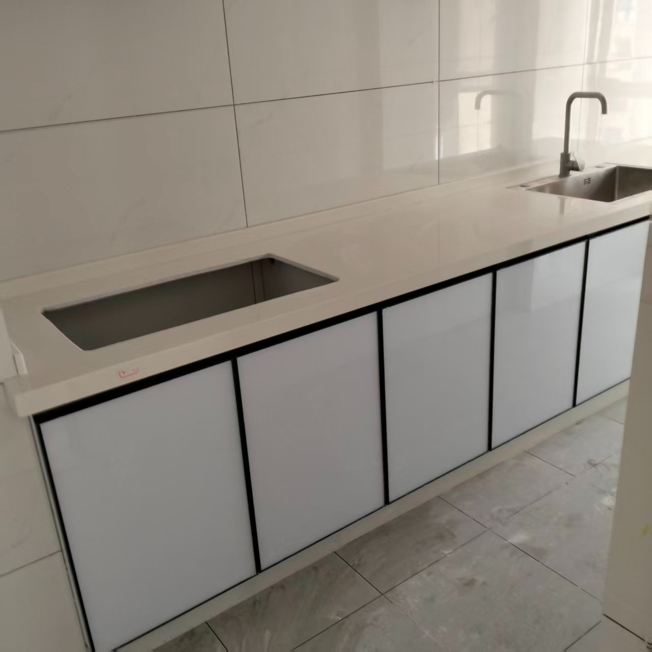 װ�޺�